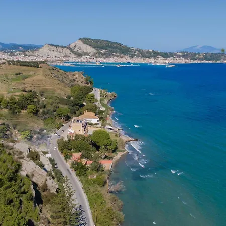 Sueno Luxury Villa, In 180 Iconic Sea View וילה