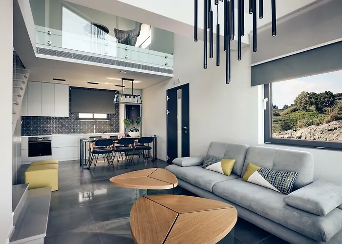 Sueno Luxury Villa, In 180 Iconic Sea View וילה *