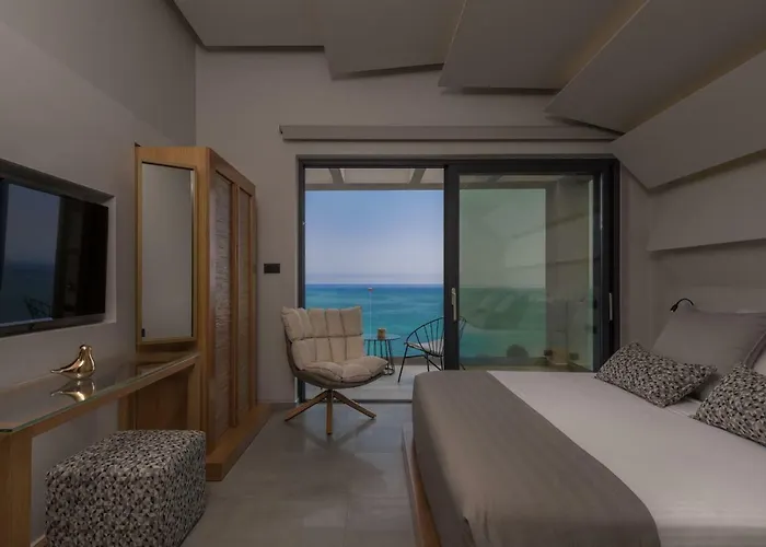Sueno Luxury Villa, In 180 Iconic Sea View וילה