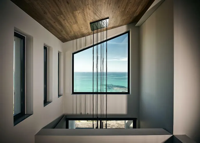 Sueno Luxury Villa, In 180 Iconic Sea View *