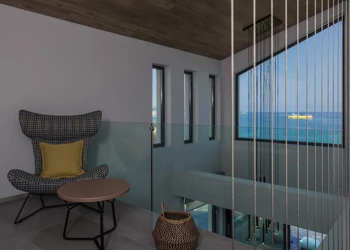 Sueno Luxury Villa, In 180 Iconic Sea View וילה *
