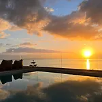 Sueno Luxury Villa, In 180 Iconic Sea View Villa Argassi