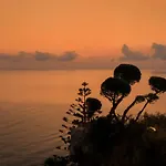Villa Sueno Luxury Villa, In 180 Iconic Sea View