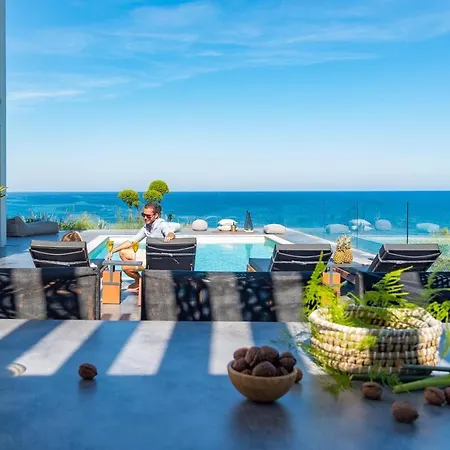 Sueno Luxury Villa, In 180 Iconic Sea View Argassi